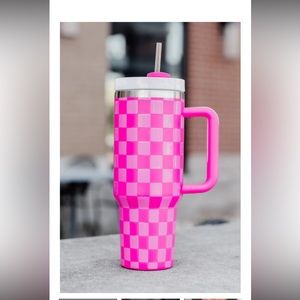 Pink checkered tumbler